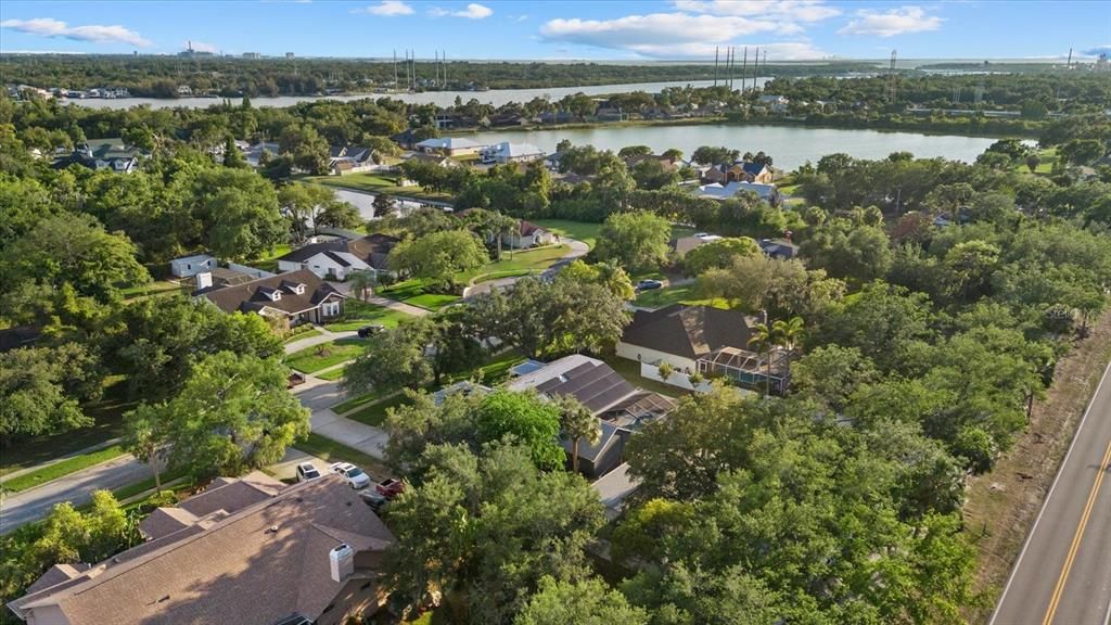 For Sale: $829,000 (5 beds, 3 baths, 2262 Square Feet)