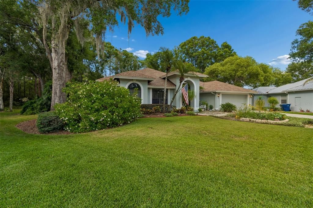 Activo con contrato: $650,000 (4 camas, 3 baños, 2792 Pies cuadrados)