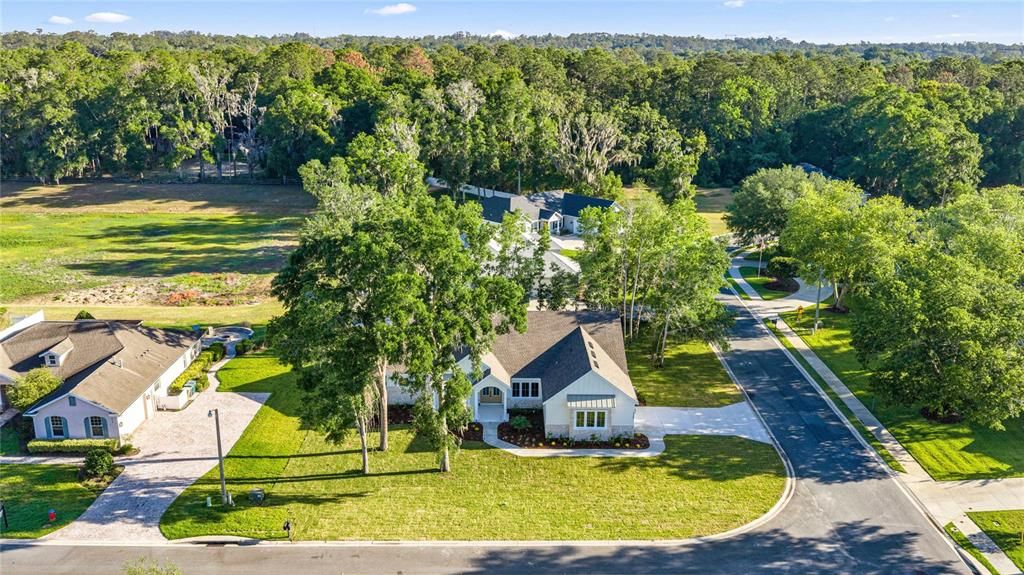 For Sale: $624,900 (4 beds, 3 baths, 2614 Square Feet)