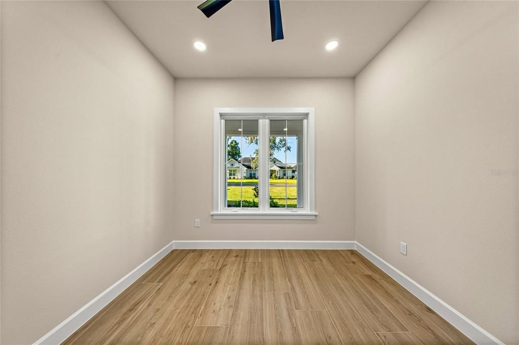 For Sale: $624,900 (4 beds, 3 baths, 2614 Square Feet)