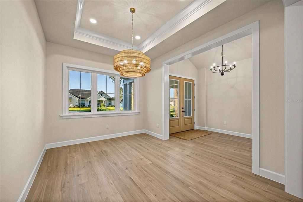 For Sale: $624,900 (4 beds, 3 baths, 2614 Square Feet)