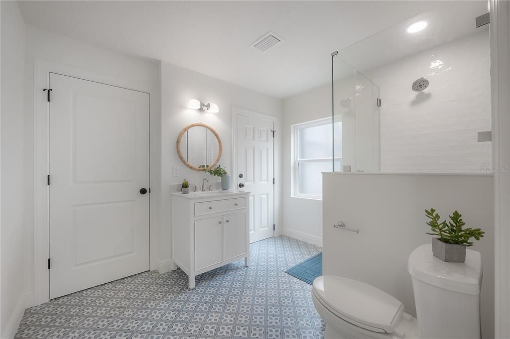For Rent: $12,700 (4 beds, 3 baths, 2949 Square Feet)