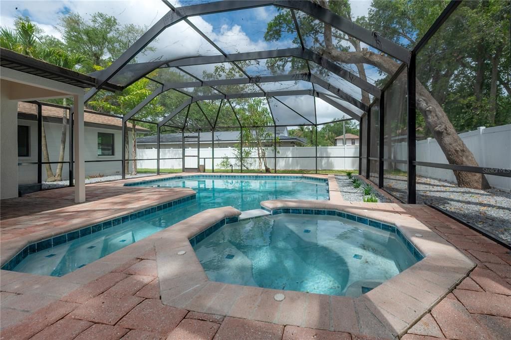 For Rent: $12,700 (4 beds, 3 baths, 2949 Square Feet)