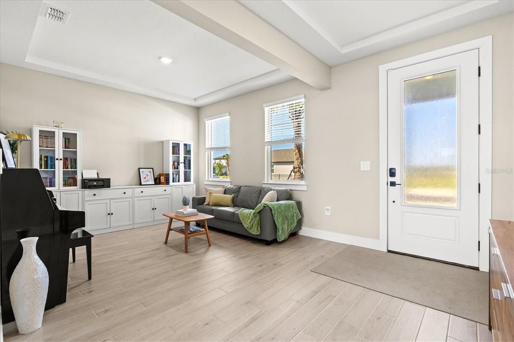 For Sale: $574,900 (5 beds, 3 baths, 2830 Square Feet)