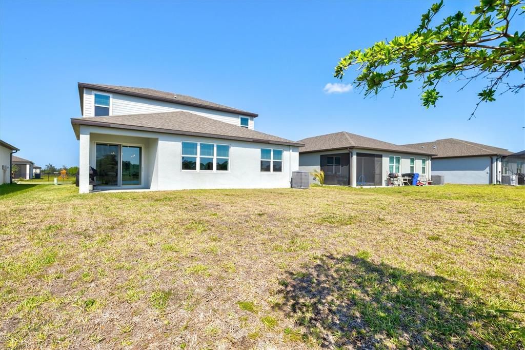For Sale: $574,900 (5 beds, 3 baths, 2830 Square Feet)