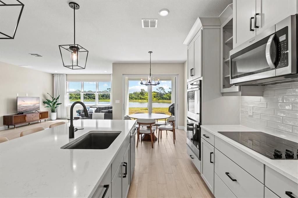 For Sale: $574,900 (5 beds, 3 baths, 2830 Square Feet)