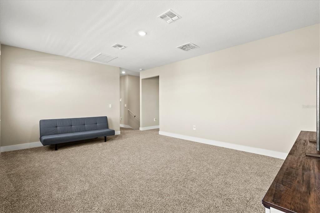 For Sale: $574,900 (5 beds, 3 baths, 2830 Square Feet)