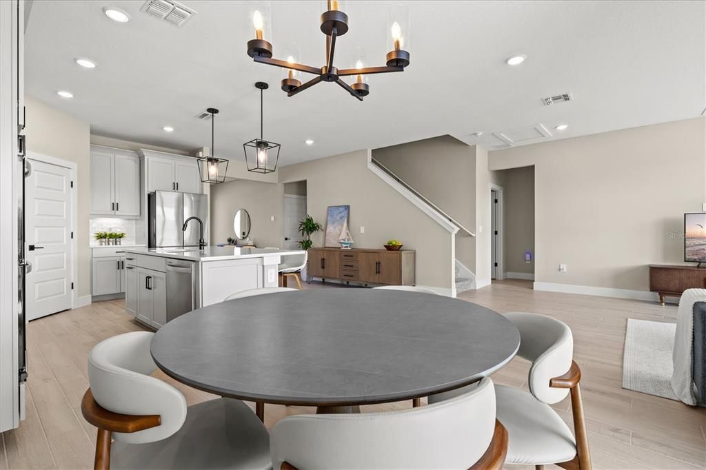 For Sale: $574,900 (5 beds, 3 baths, 2830 Square Feet)