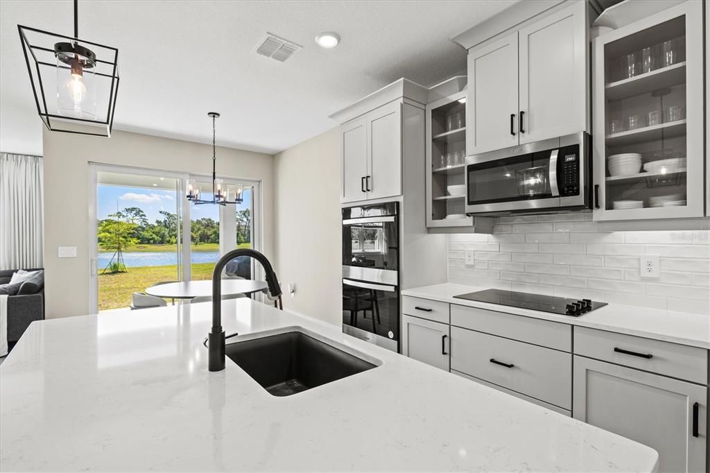 For Sale: $574,900 (5 beds, 3 baths, 2830 Square Feet)