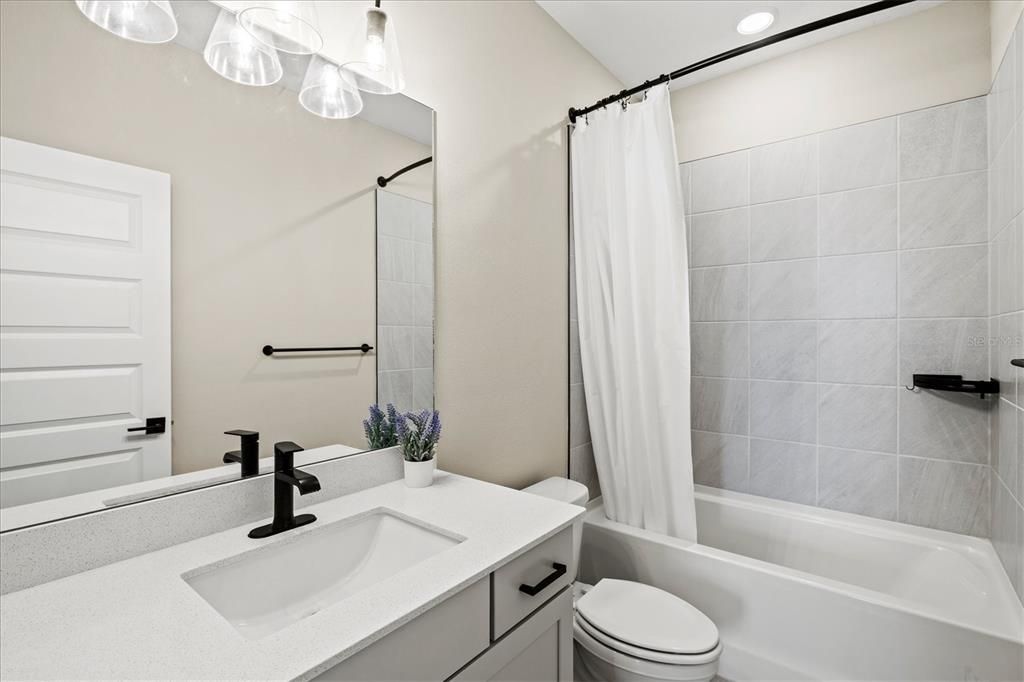 For Sale: $574,900 (5 beds, 3 baths, 2830 Square Feet)
