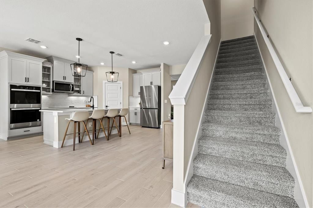 For Sale: $574,900 (5 beds, 3 baths, 2830 Square Feet)