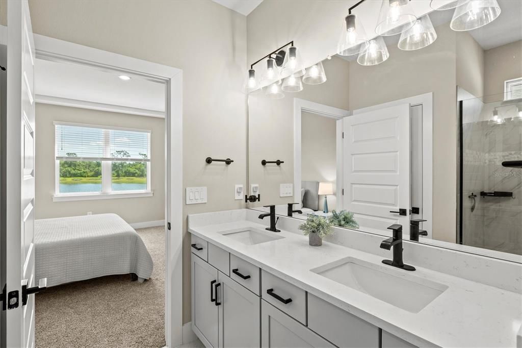 For Sale: $574,900 (5 beds, 3 baths, 2830 Square Feet)