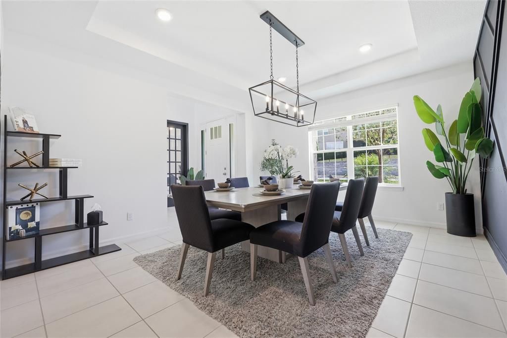 En Venta: $775,000 (5 camas, 3 baños, 4181 Pies cuadrados)