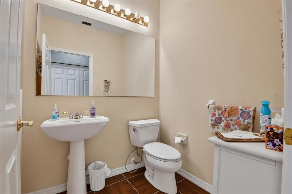 Activo con contrato: $1,499,000 (3 camas, 2 baños, 3102 Pies cuadrados)
