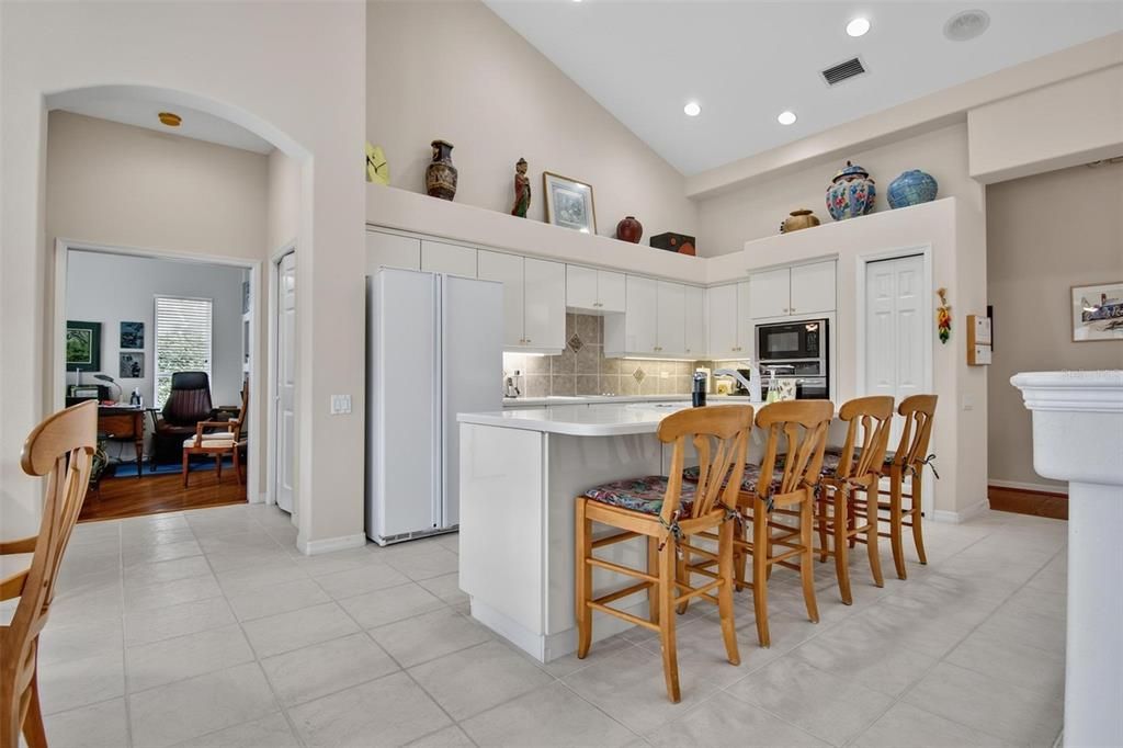 Activo con contrato: $1,499,000 (3 camas, 2 baños, 3102 Pies cuadrados)