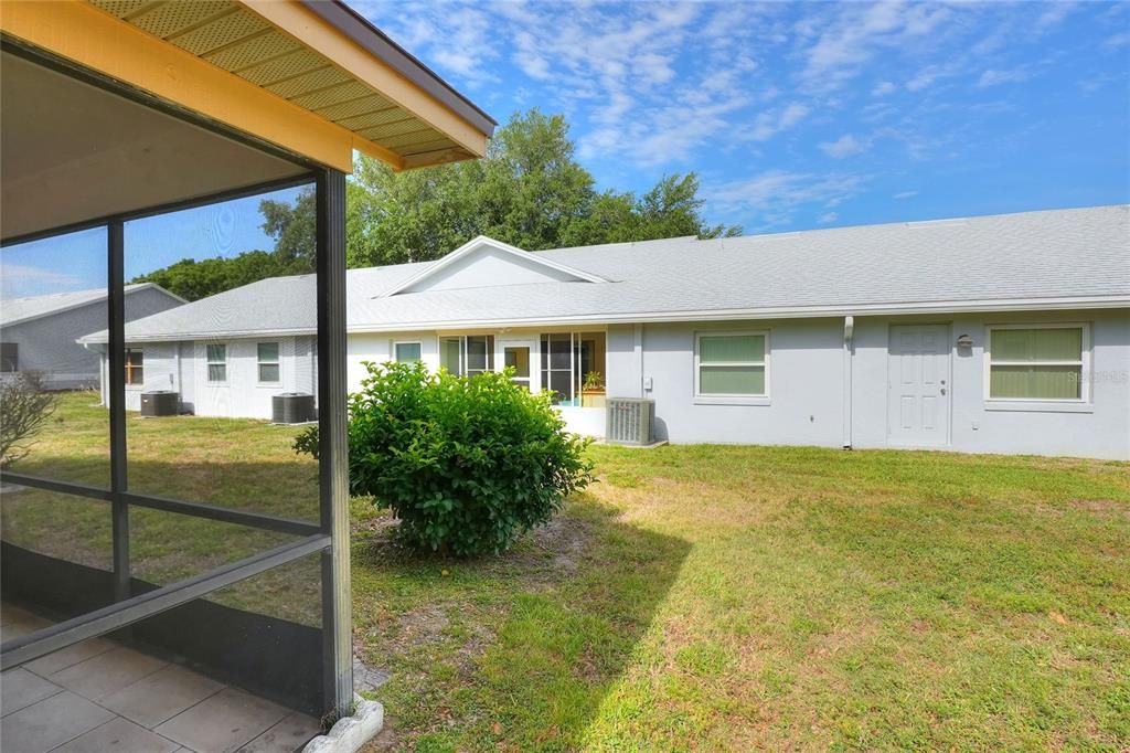 For Sale: $240,000 (2 beds, 2 baths, 1028 Square Feet)