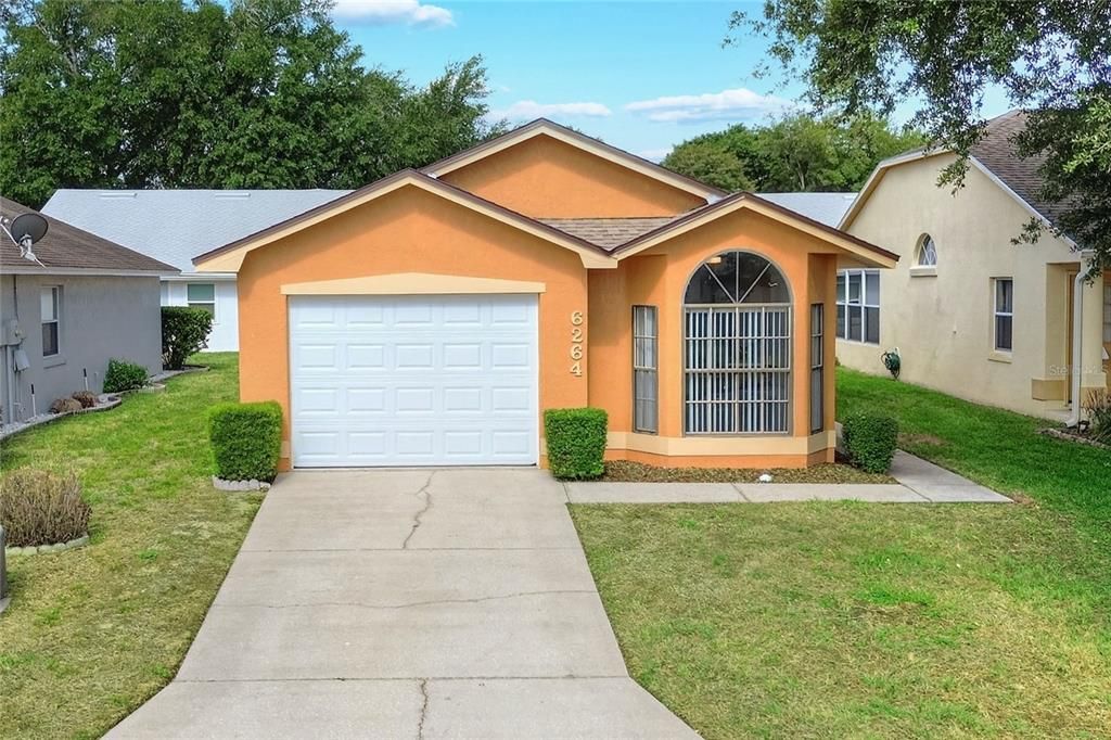 For Sale: $240,000 (2 beds, 2 baths, 1028 Square Feet)