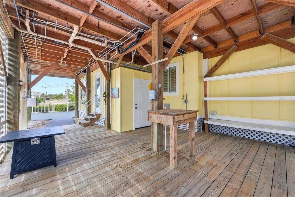 На продажу: $939,000 (2 спален, 1 ванн, 1064 Квадратных фут)