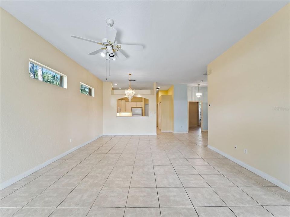 En Venta: $229,000 (3 camas, 2 baños, 1671 Pies cuadrados)