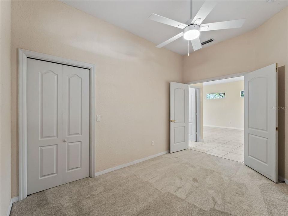 En Venta: $229,000 (3 camas, 2 baños, 1671 Pies cuadrados)