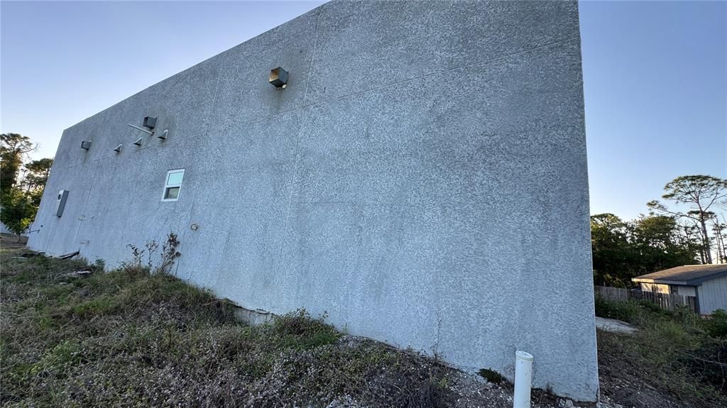 En Venta: $130,000 (3 camas, 2 baños, 1905 Pies cuadrados)