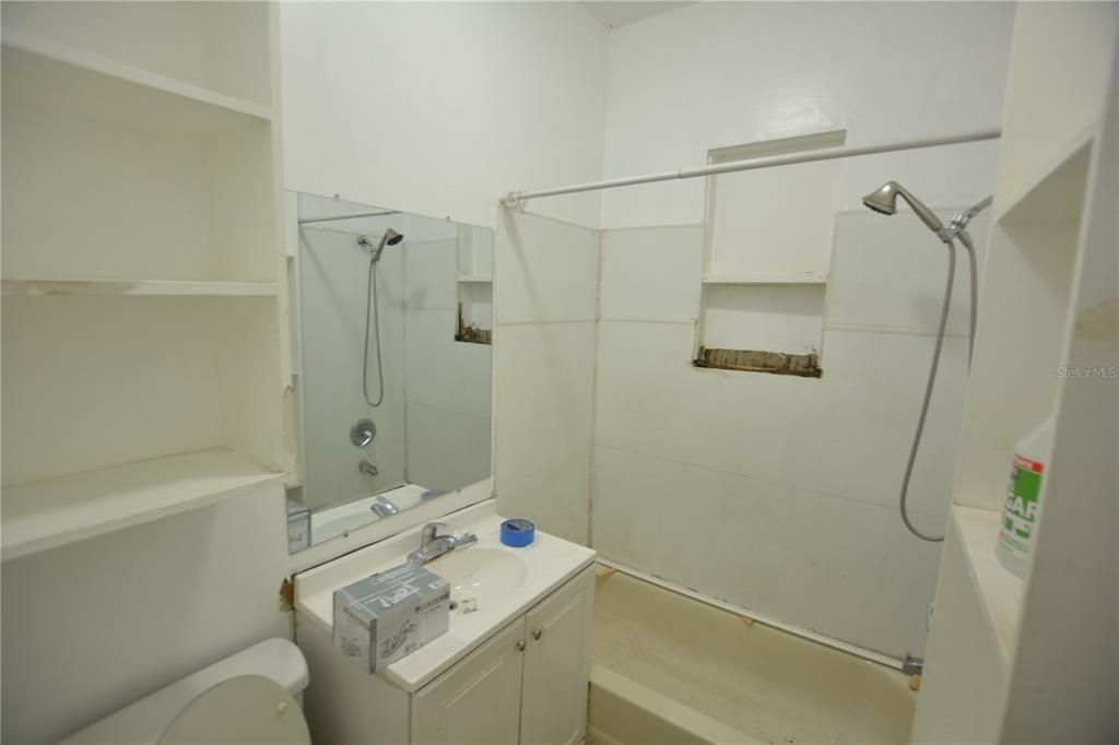 En Venta: $159,900 (3 camas, 2 baños, 892 Pies cuadrados)
