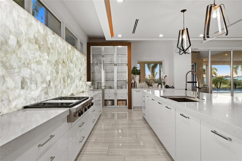 En Venta: $5,760,000 (4 camas, 4 baños, 7872 Pies cuadrados)