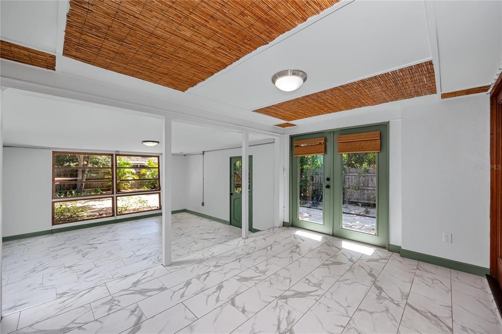 Active With Contract: $459,000 (3 beds, 2 baths, 1409 Square Feet)