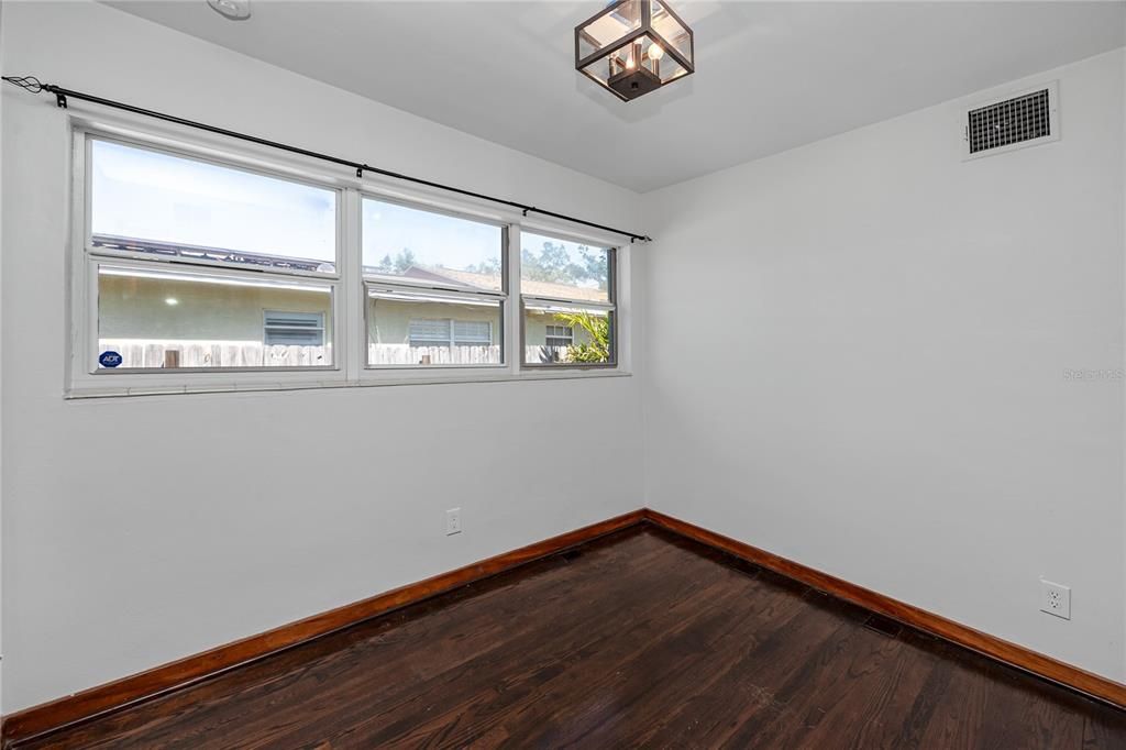 Active With Contract: $459,000 (3 beds, 2 baths, 1409 Square Feet)