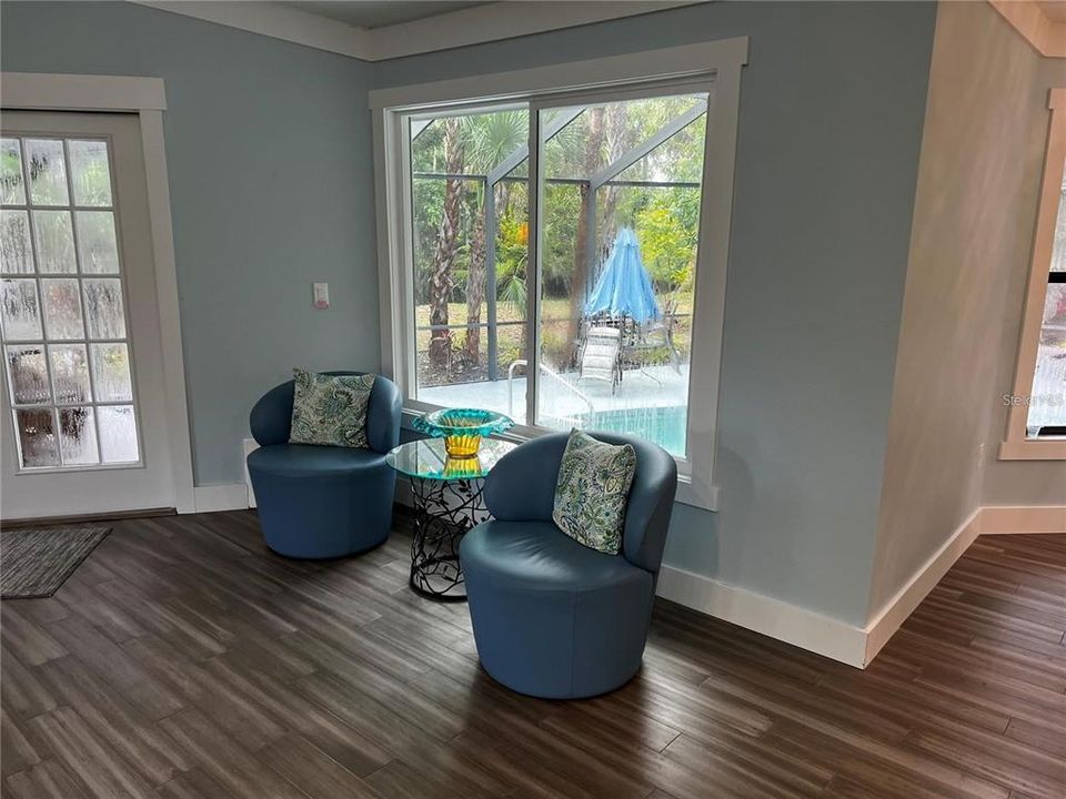 For Rent: $3,800 (3 beds, 2 baths, 1815 Square Feet)