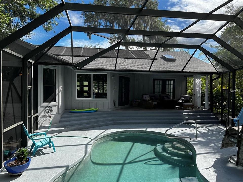 For Rent: $3,800 (3 beds, 2 baths, 1815 Square Feet)