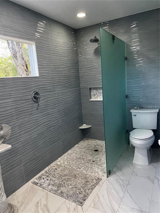 For Rent: $3,800 (3 beds, 2 baths, 1815 Square Feet)
