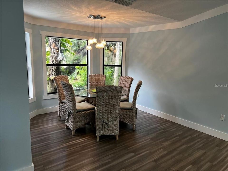 For Rent: $3,800 (3 beds, 2 baths, 1815 Square Feet)