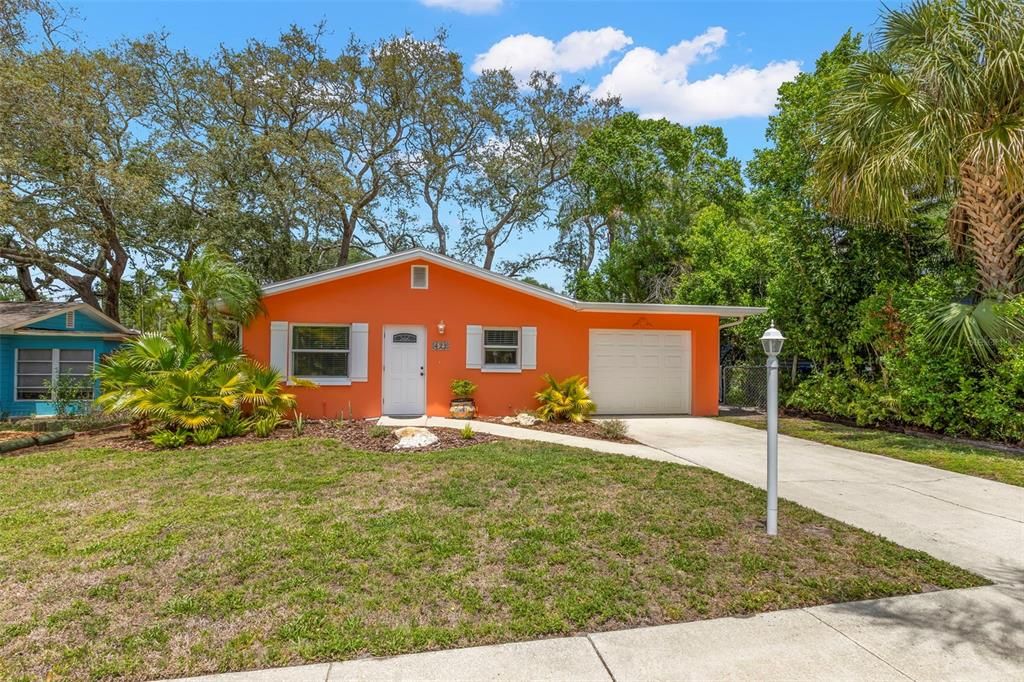 En Venta: $414,900 (2 camas, 2 baños, 1091 Pies cuadrados)