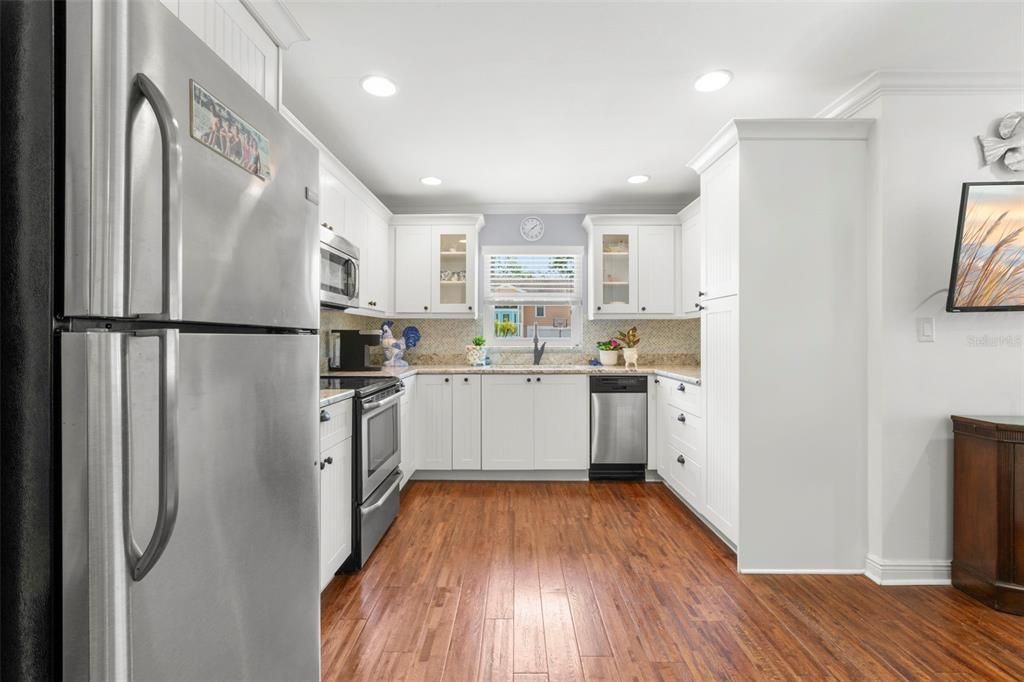 En Venta: $414,900 (2 camas, 2 baños, 1091 Pies cuadrados)