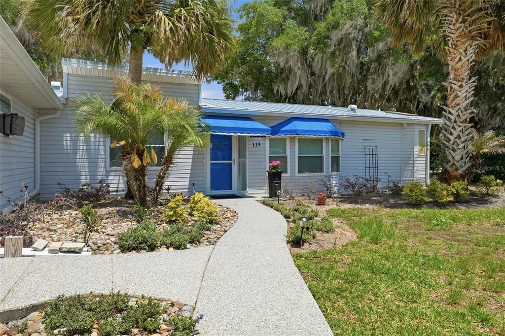 For Sale: $369,000 (3 beds, 2 baths, 1663 Square Feet)