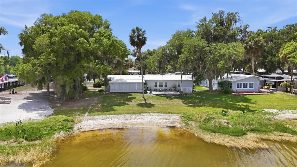 For Sale: $369,000 (3 beds, 2 baths, 1663 Square Feet)
