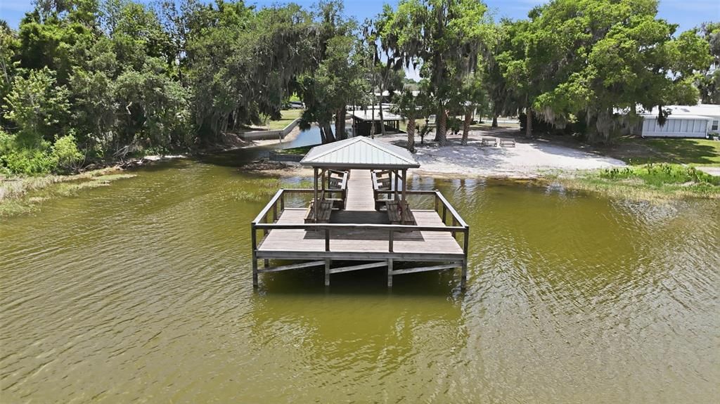 Active With Contract: $359,000 (3 beds, 2 baths, 1663 Square Feet)