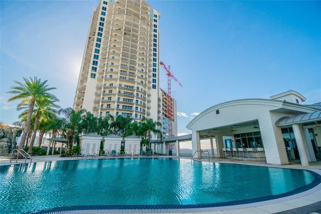 For Rent: $6,000 (3 beds, 3 baths, 1733 Square Feet)