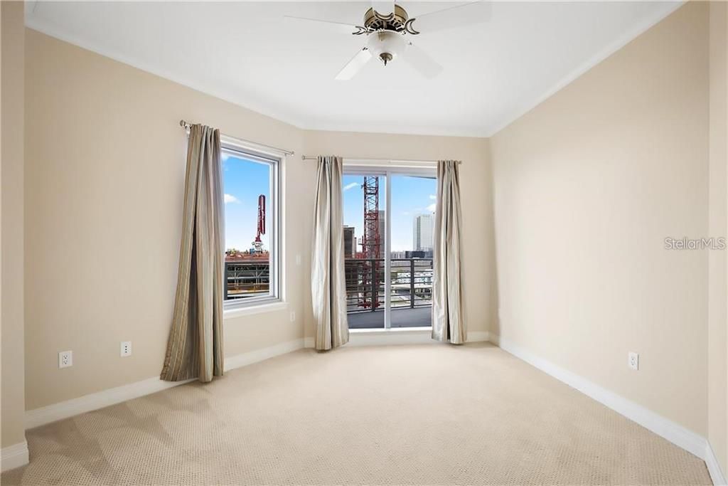 For Rent: $6,000 (3 beds, 3 baths, 1733 Square Feet)