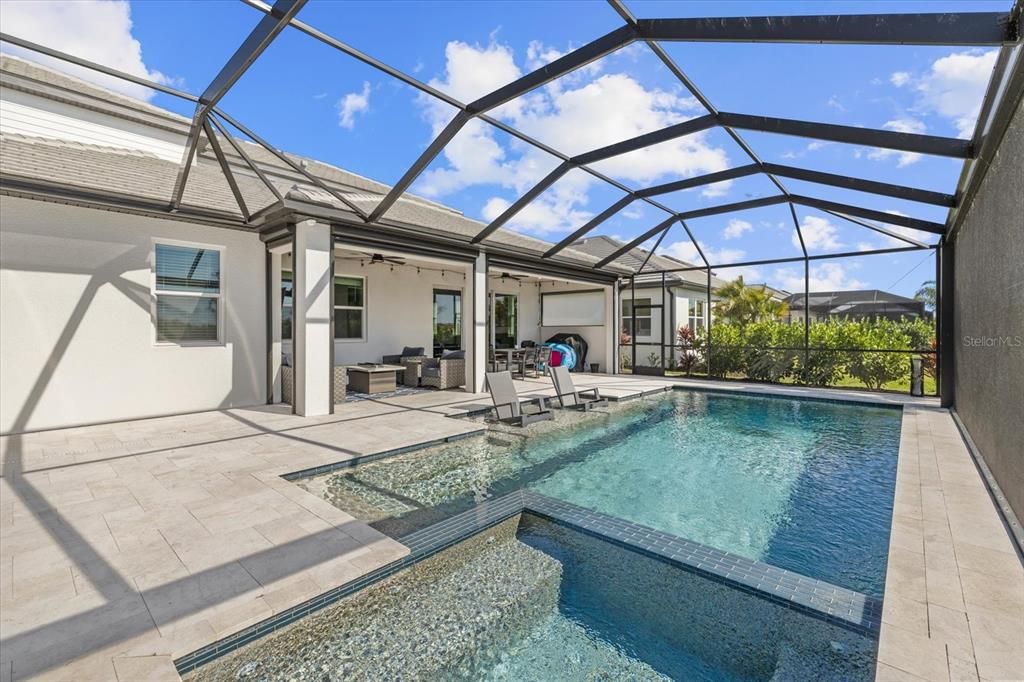 En Venta: $1,295,000 (4 camas, 3 baños, 3697 Pies cuadrados)