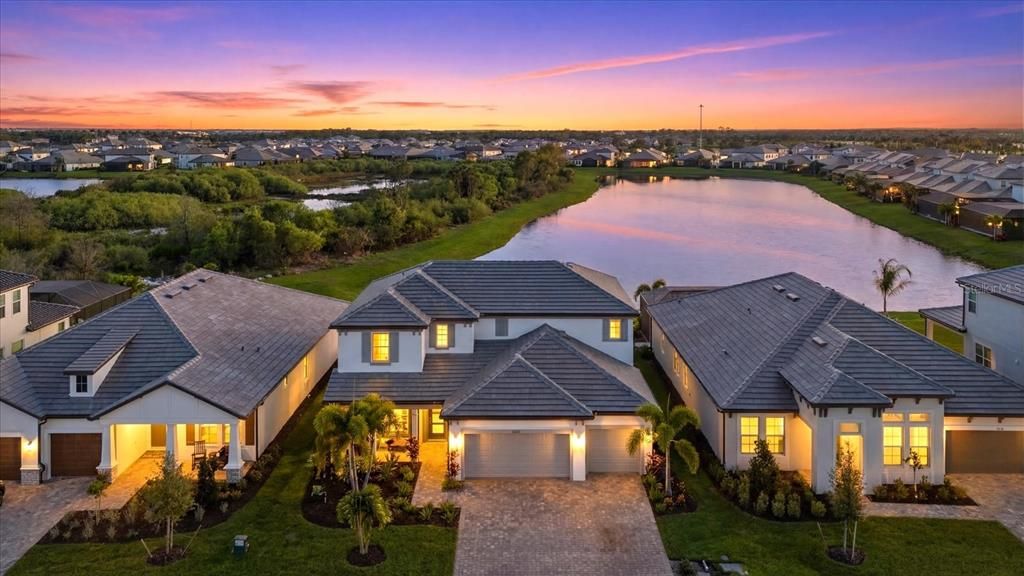 En Venta: $1,295,000 (4 camas, 3 baños, 3697 Pies cuadrados)