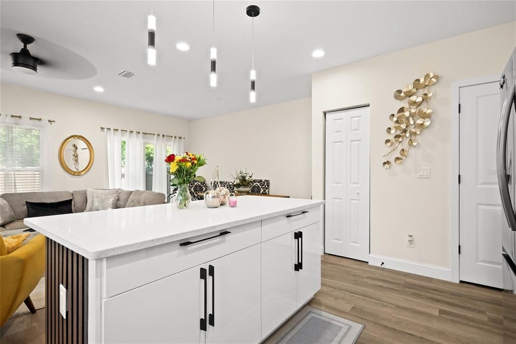 For Rent: $2,800 (3 beds, 2 baths, 1334 Square Feet)