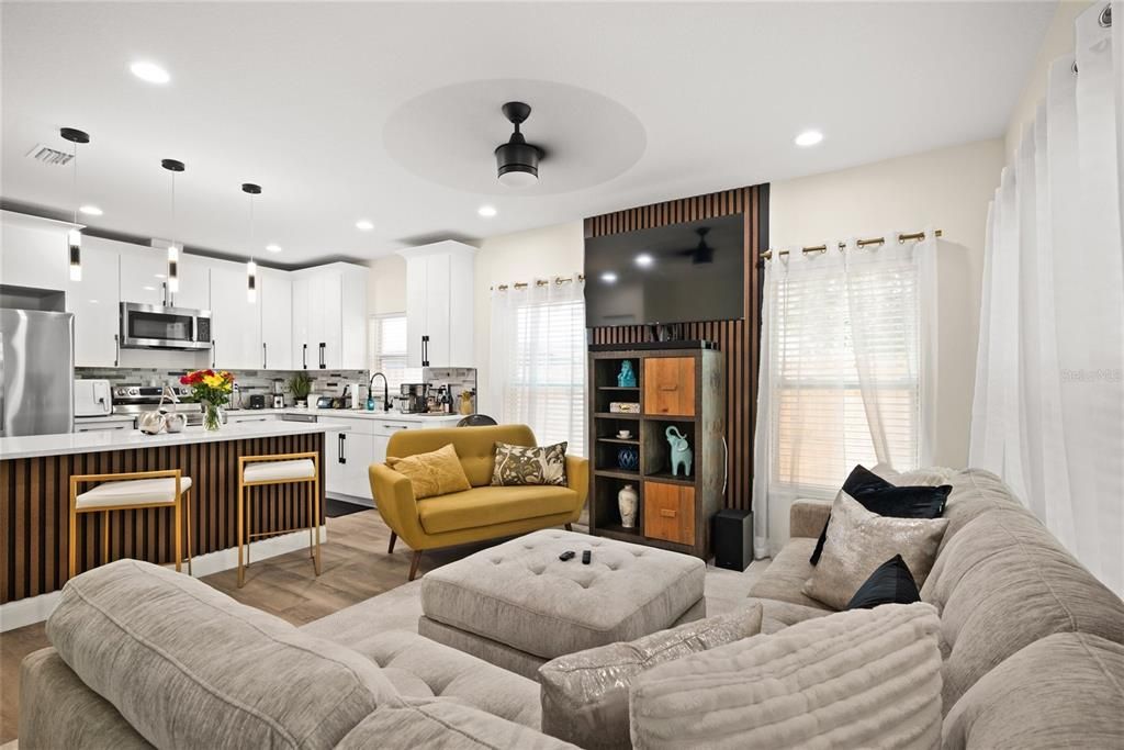 For Rent: $2,800 (3 beds, 2 baths, 1334 Square Feet)