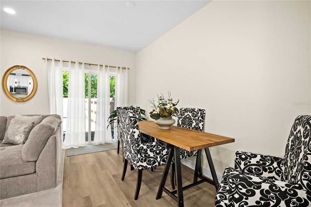 For Rent: $2,800 (3 beds, 2 baths, 1334 Square Feet)