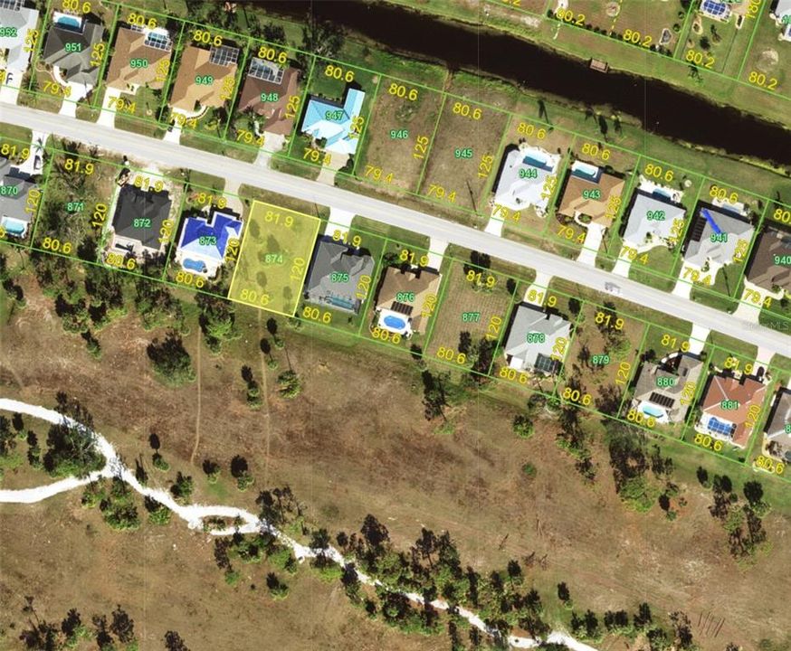 En Venta: $49,900 (0.22 acres)