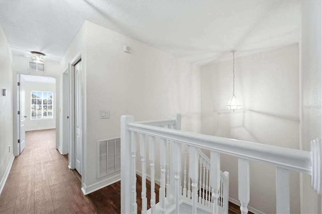 Active With Contract: $239,900 (2 beds, 2 baths, 1429 Square Feet)