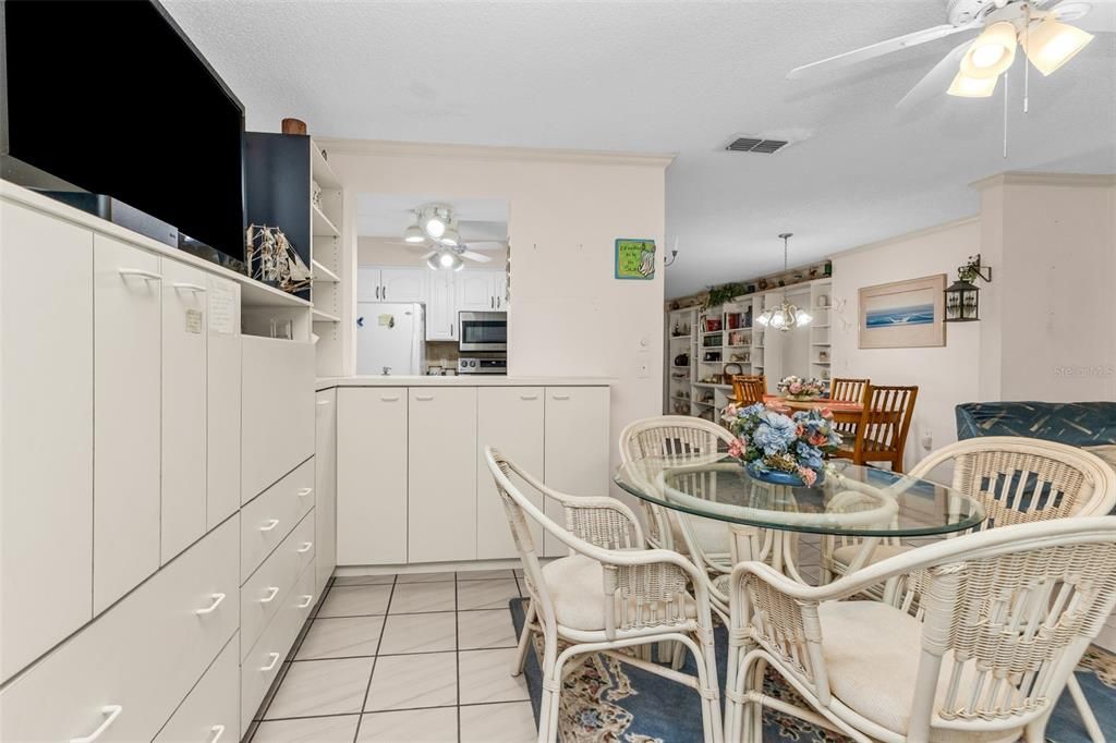 En Venta: $210,000 (2 camas, 2 baños, 1383 Pies cuadrados)