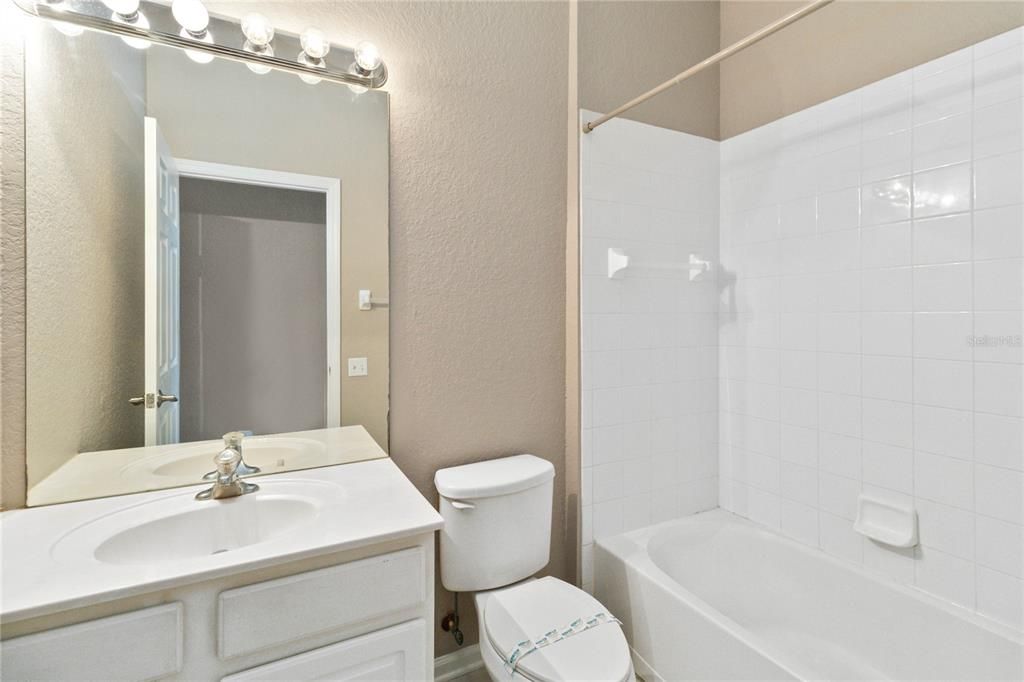 В аренду: $2,295 (3 спален, 2 ванн, 2176 Квадратных фут)