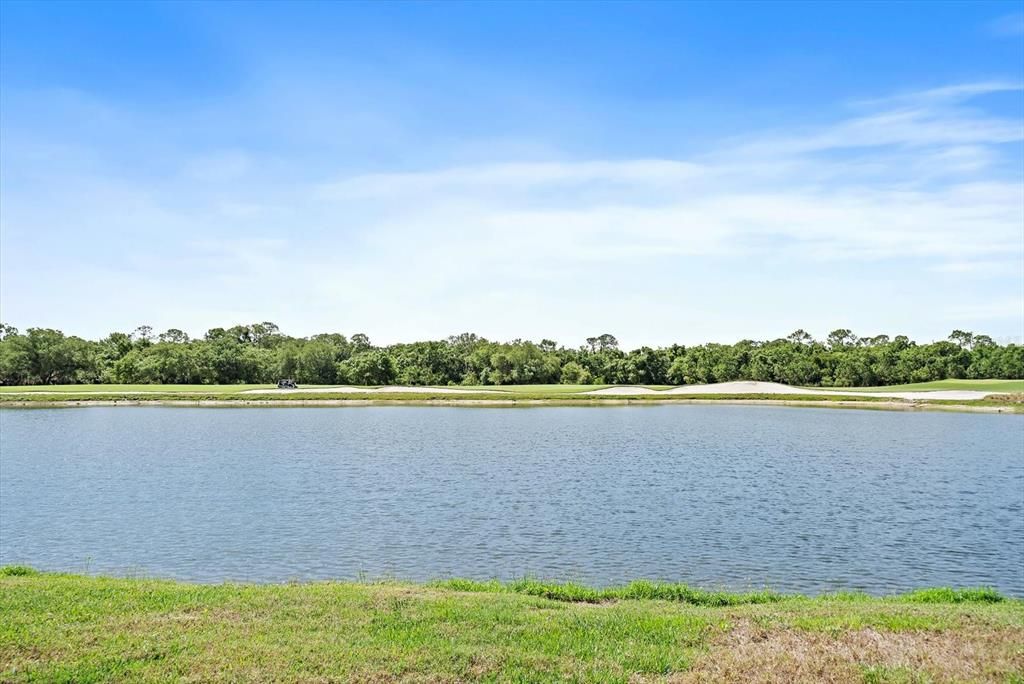 For Sale: $298,900 (2 beds, 2 baths, 1142 Square Feet)